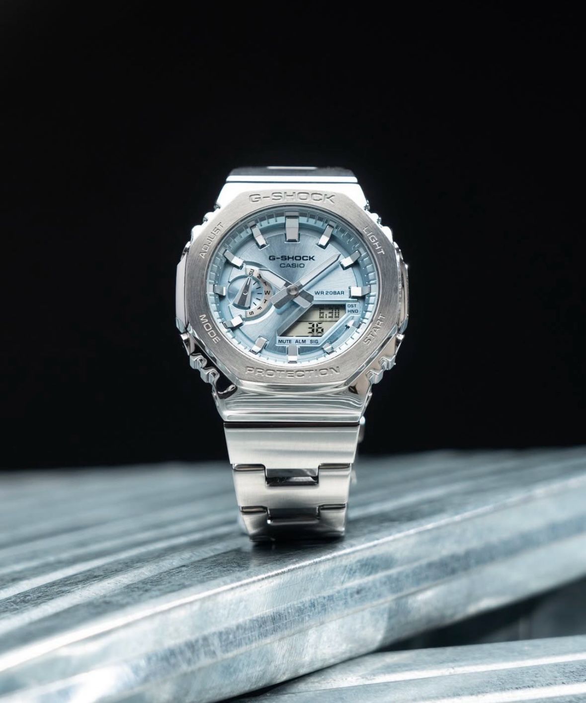 Casio G-Shock GM-2110D