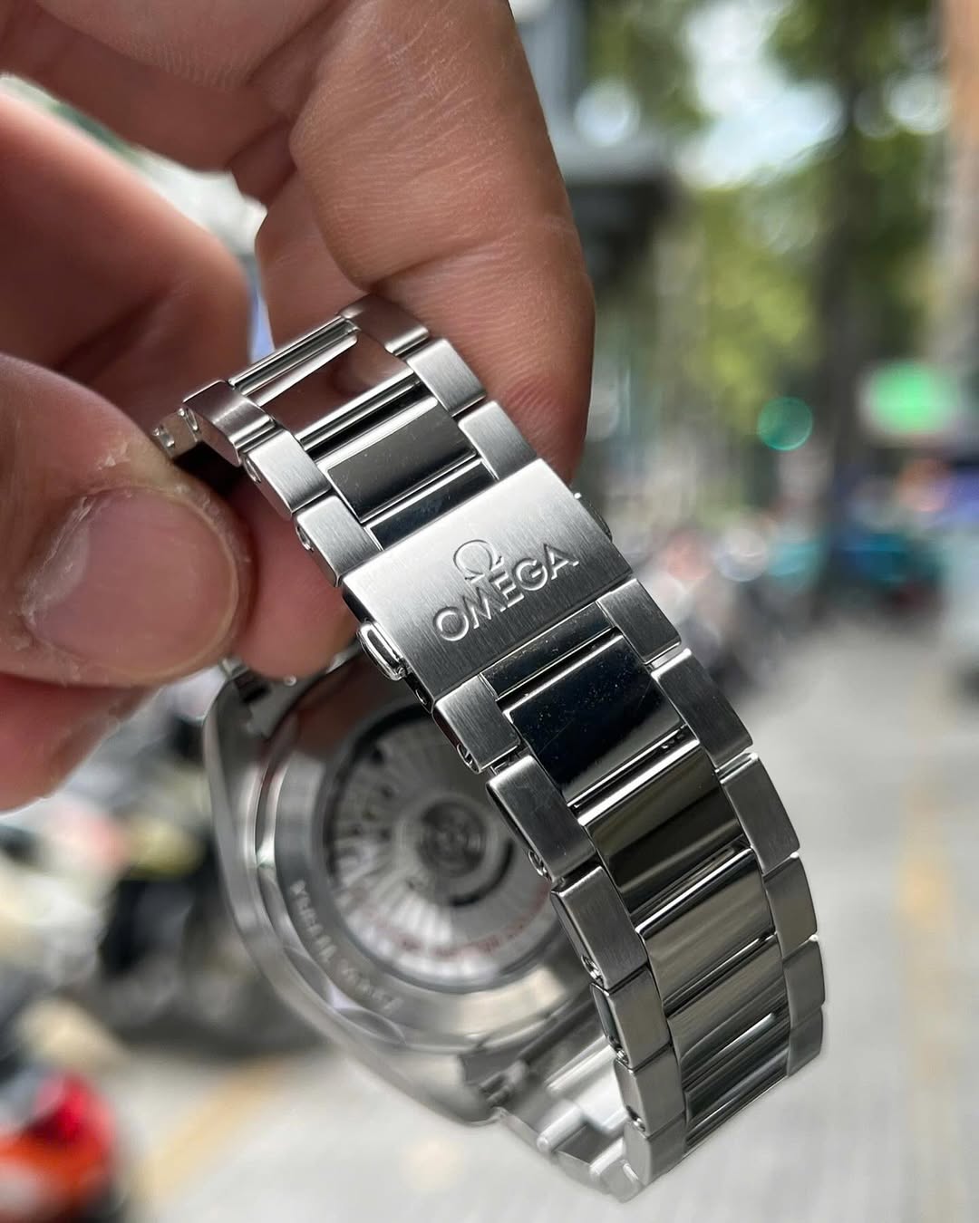 Om_ega Seamaste_r Aqua Terra 150M Co-Axi_al Mast_er Chronometer 41mm